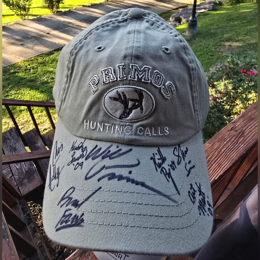 Primos Hunting Calls Autographed Cap, Will Primos + 6 More Autographs